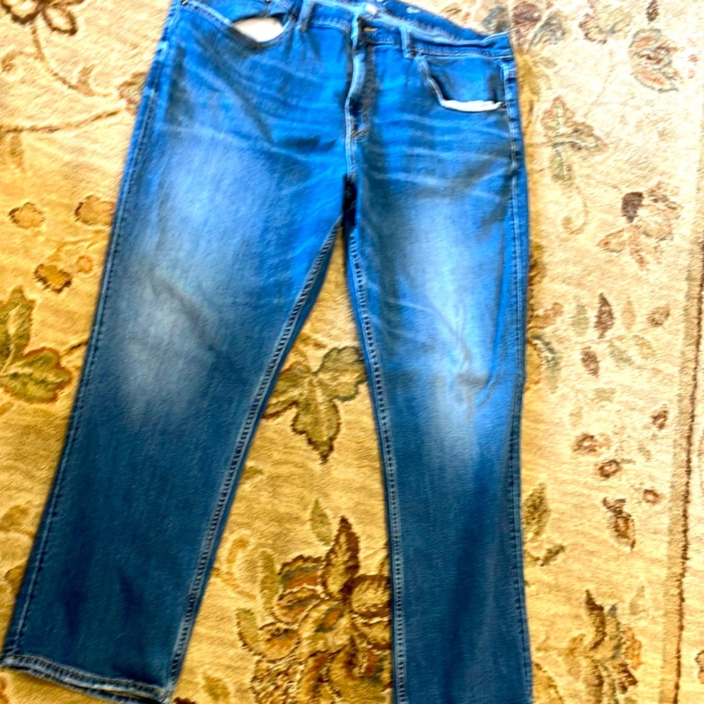 Classic Blue Straight Jeans with Faded Details